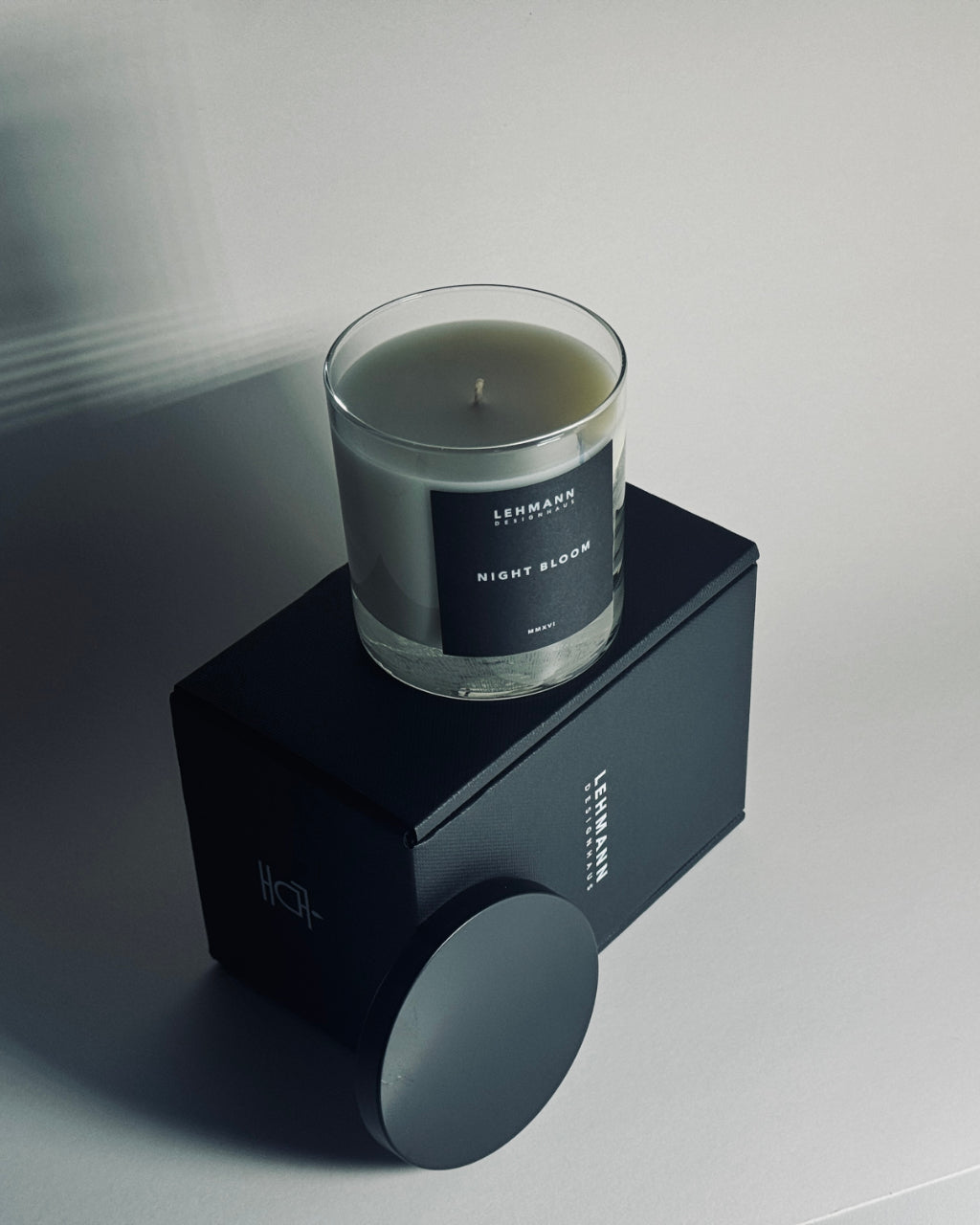 Night Bloom 227g Candle LEHMANN DESIGN HAUS